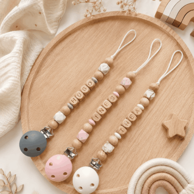 attaches tétine simple bois silicone