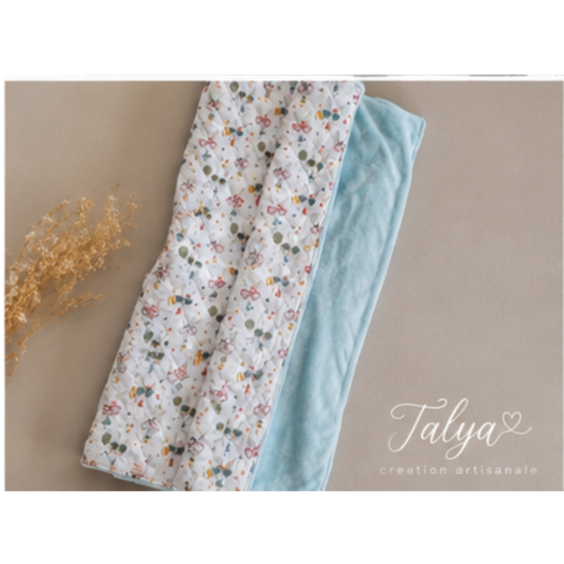 Couverture bébé réversible en coton matelassé et Minky bleu ciel – Fait main – Image 2