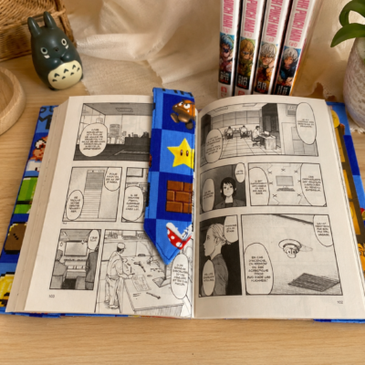 Protège manga en tissu avec marque-page intégré – Ouverture japonaise