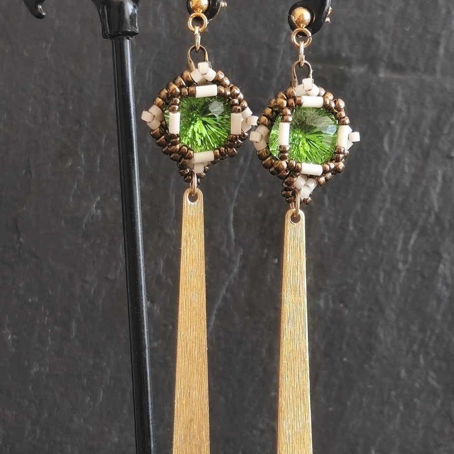 Boucles d'oreilles Gabrielle verte – Image 3