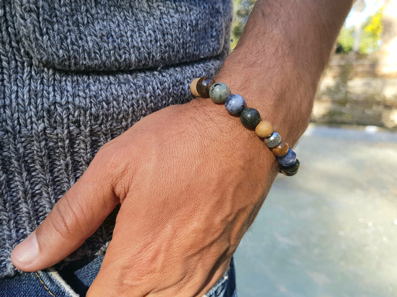 Bracelet homme en perles naturelles - Modèle équilibre avec mélange de 5 perles : labradorite, serpentine, jaspe paysage, sodalite, oeil de tigre