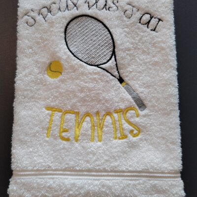 Serviette de toilette brodée