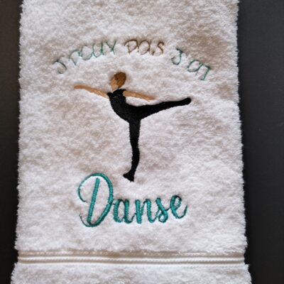 Serviette de toilette brodée