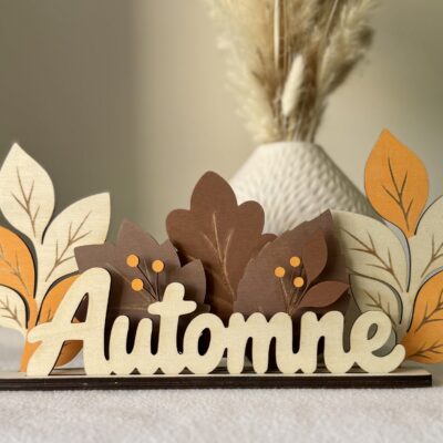 Décoration automnale en bois