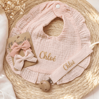 ensemble bébé bavoir barrettes attaches tétine