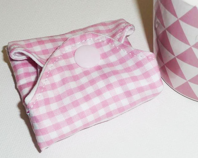 Protège-slip lavable VICHY (Mini & discret : 16 cm) - Zéro déchet - PSL - Protège-slip en coton ado fille femme - Hygiène intime féminine