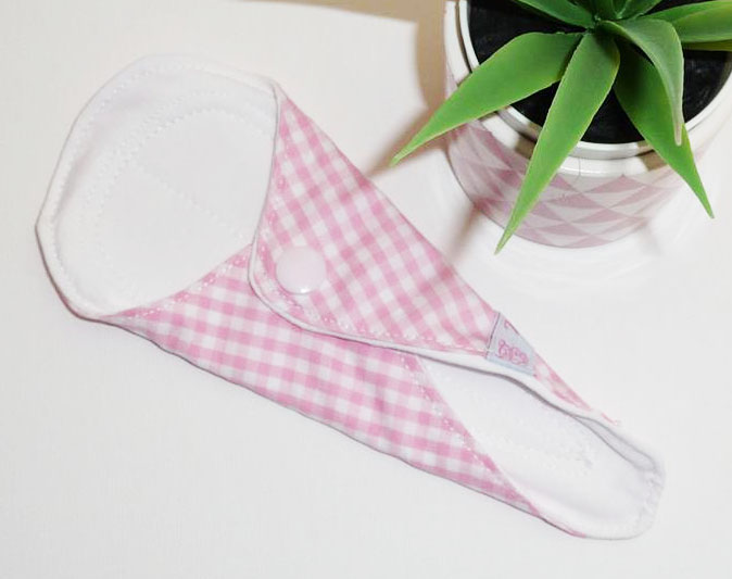 Protège-string lavable VICHY (Mini & discret : 16 cm) - Zéro déchet - PSL - Protège-slip en coton ado fille femme - Hygiène intime féminine