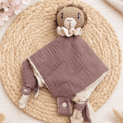 doudou lion crochet